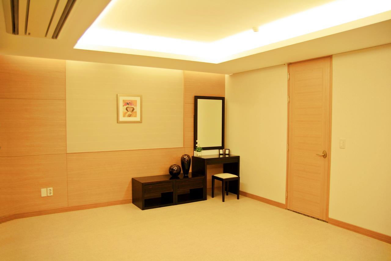 Hantan River Spa Hotel Cheorwon Екстер'єр фото